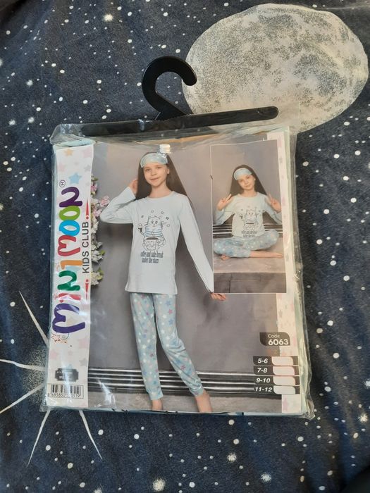 Пижамка для девочки на 5-6 лет