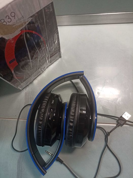 наушники новые bluetooth беспроводные синие с глубокими басами