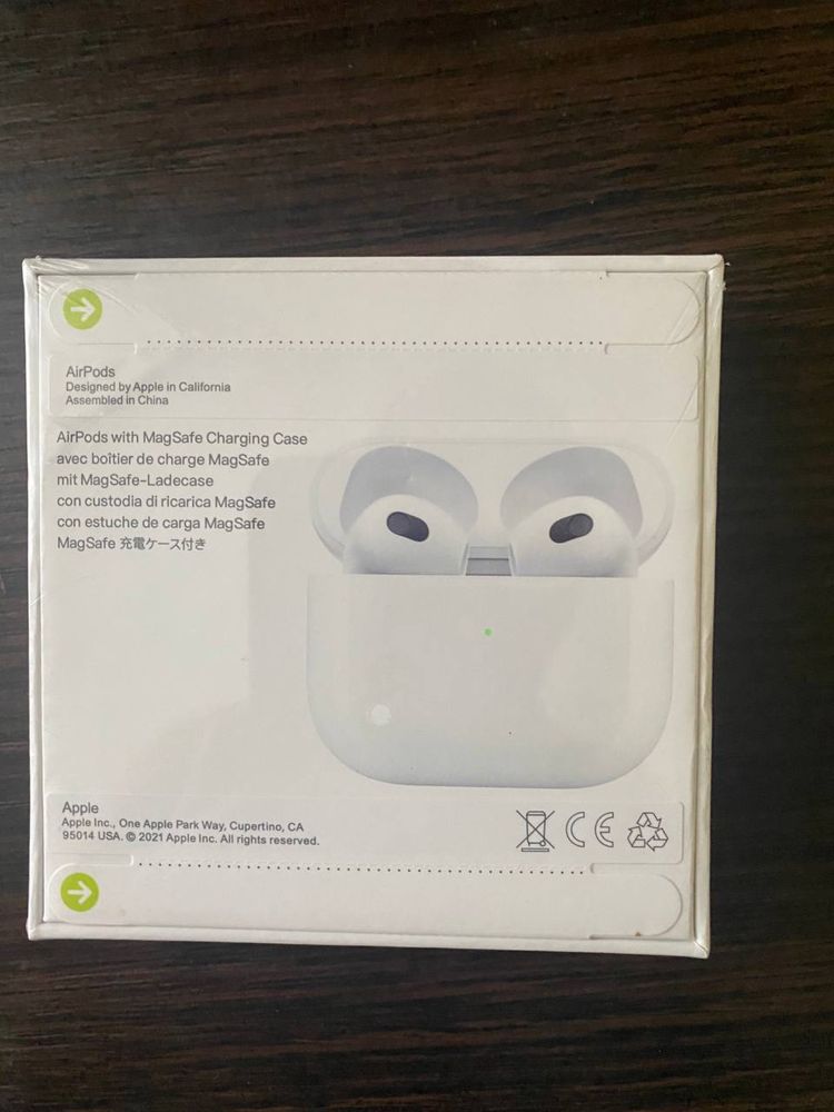 AirPods 3 Premium