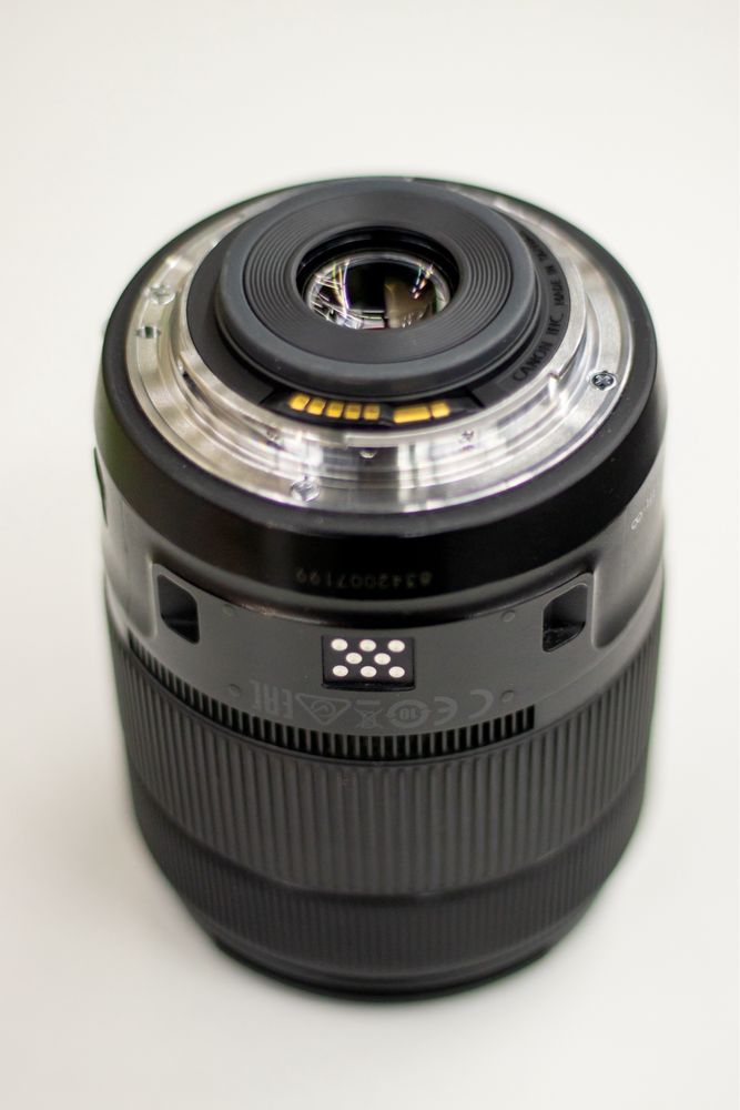 Продам обʼєктив Canon EF 18-135mm 3,5-5.6f IS USM (остання версія)
