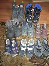 чоботи босоніжки кросівки черевики взуття для хлопчика