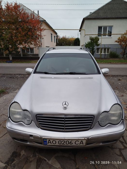 Mercedes Benz c200 2.2cdi