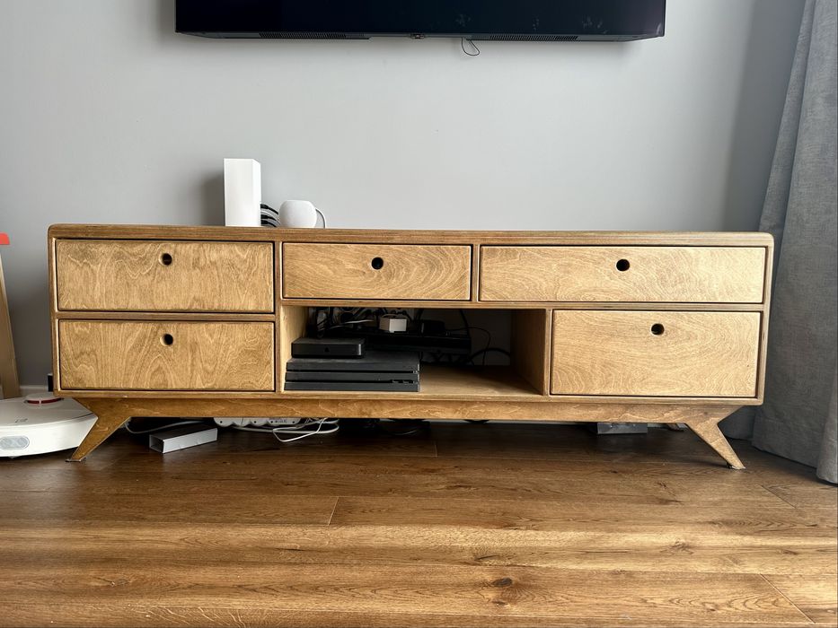 Solidna Sosnowa Szafka rtv