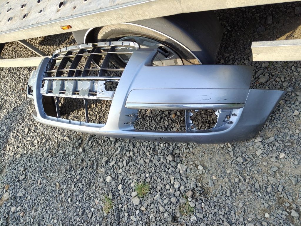 Zderzak przód przedni audi A6 C6