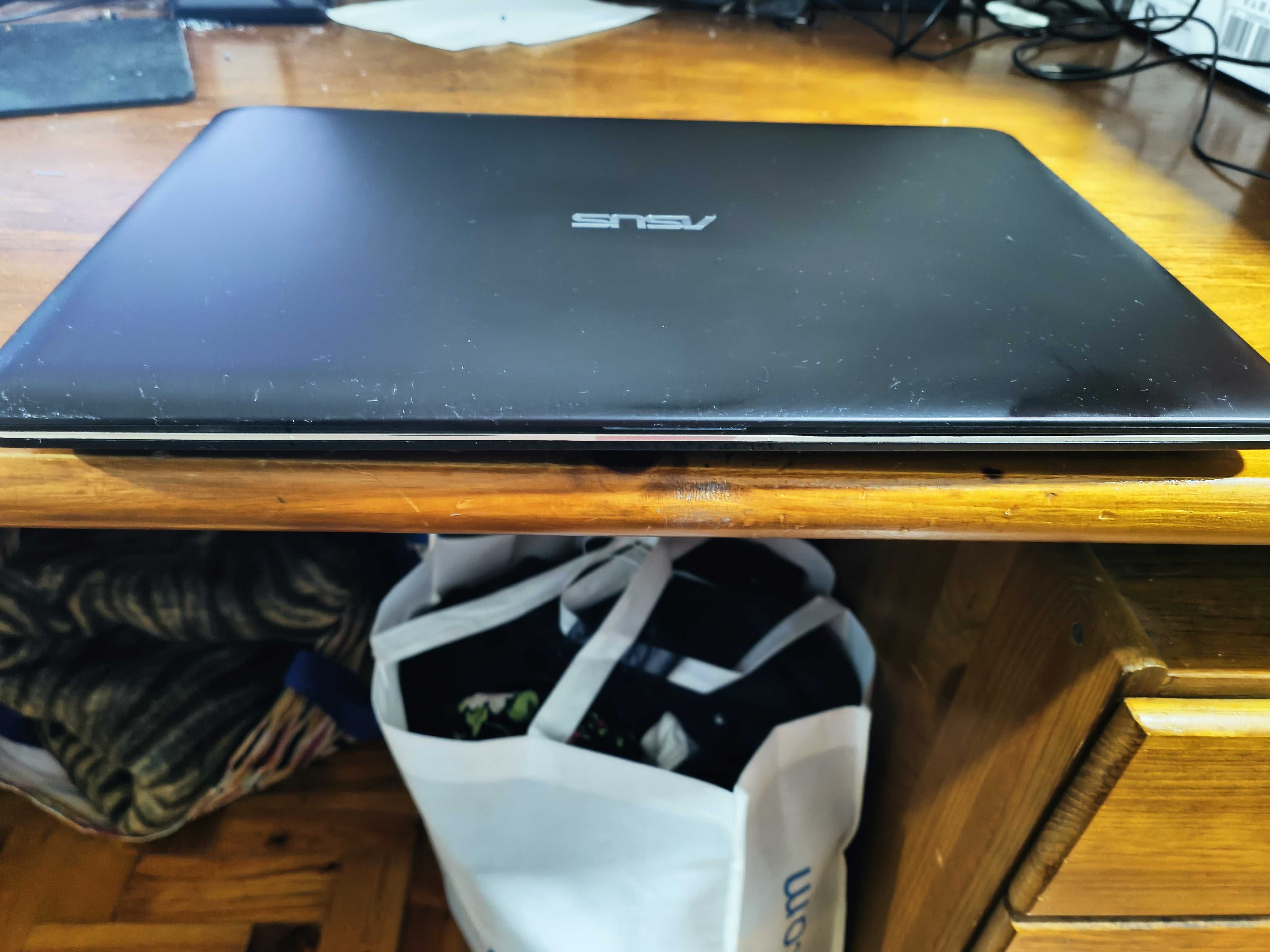 Portátil Asus A540L core I3