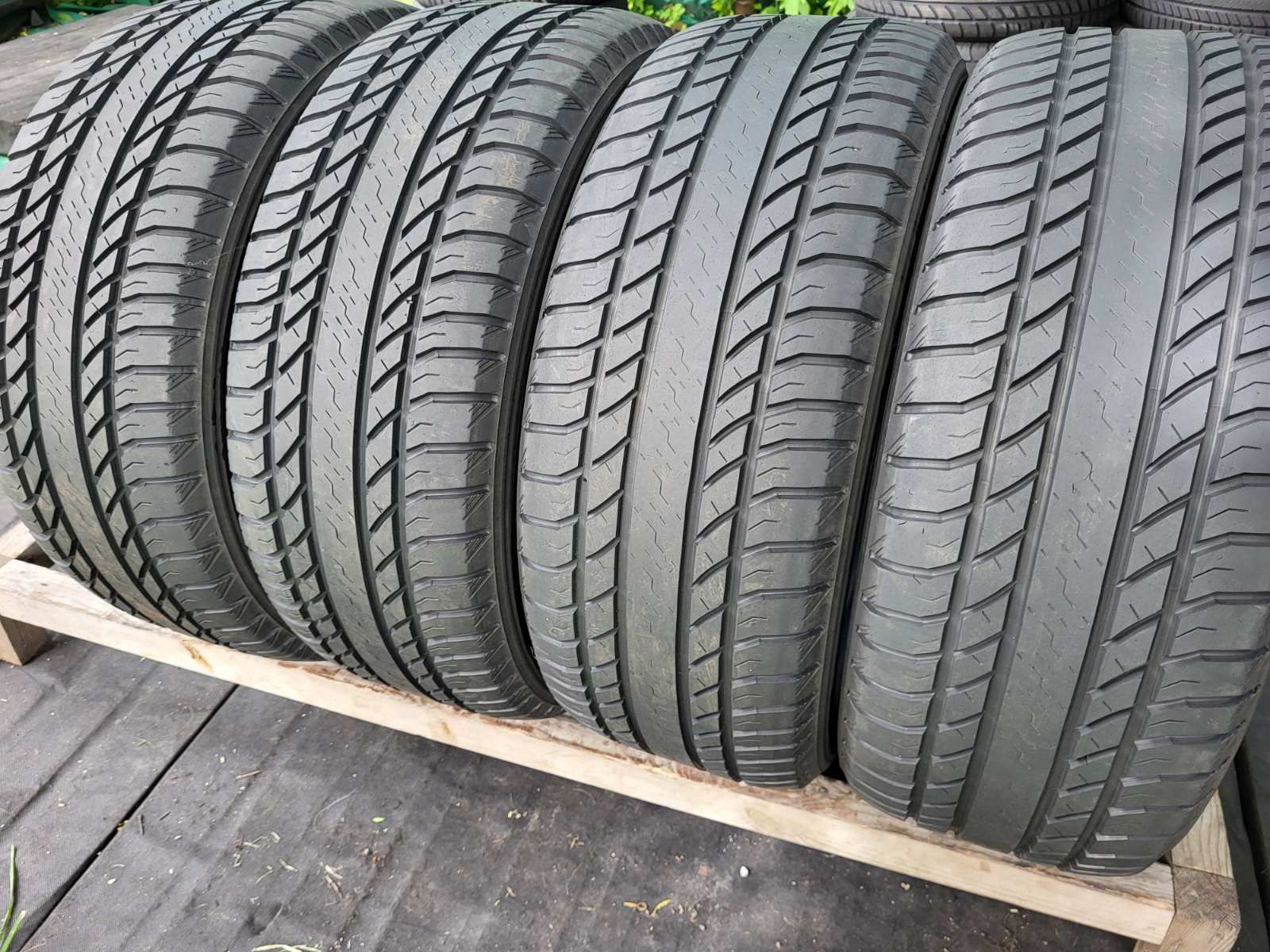 BRIDGESTONE ecopia 235 55 R17