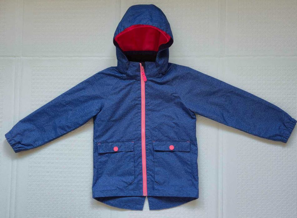 Куртка Ветровка на девочку 6-7 лет