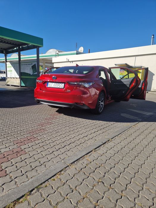 Wynajem wypożyczalnia Aut. Toyota Camry Reno Arkana Sport Reno Astral.