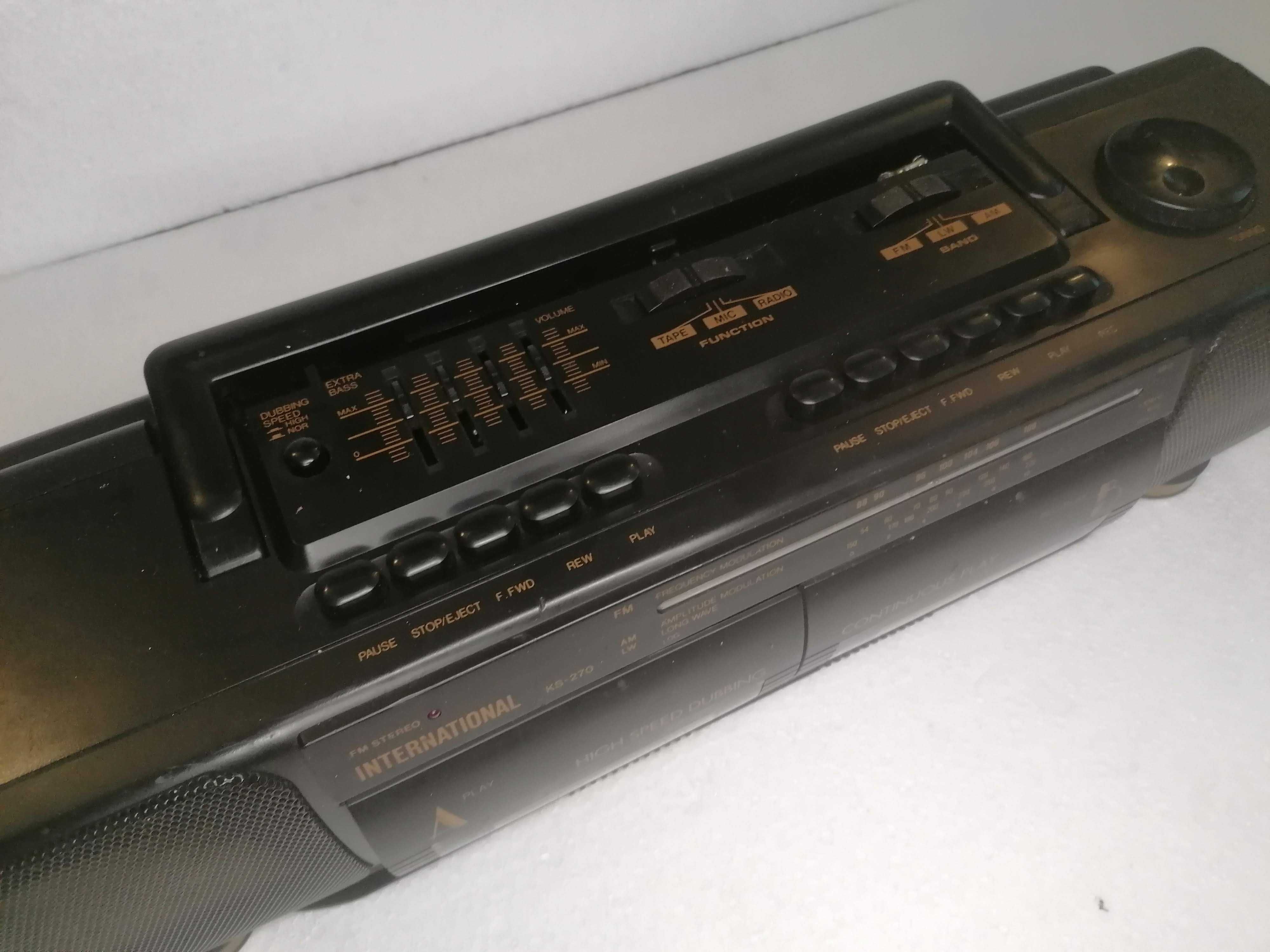 Radiomagnetofon kasetowy INTERNATIONAL KS-270