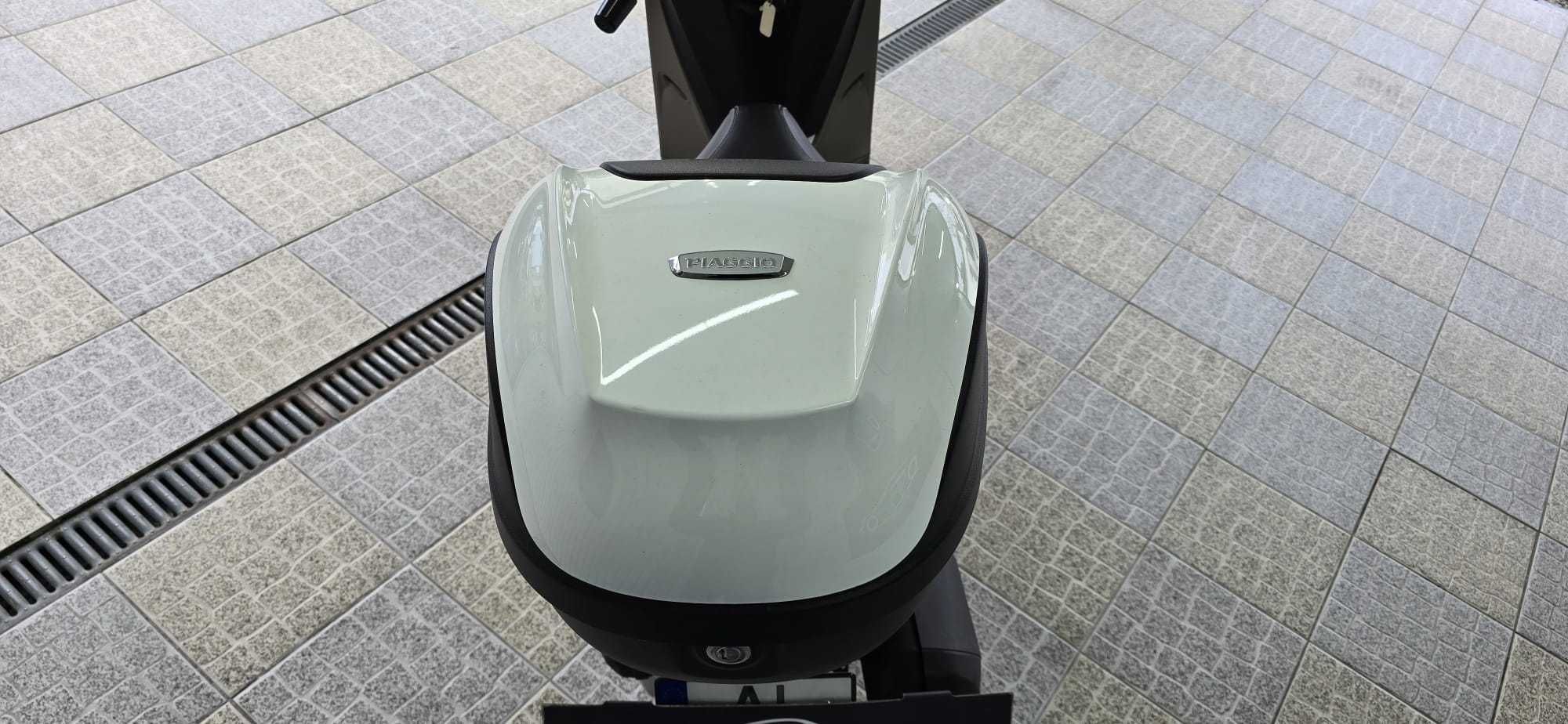 PIAGGIO 125 Como Nova