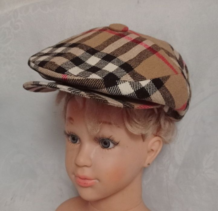 Кепка цвет Burberry р. 56.
