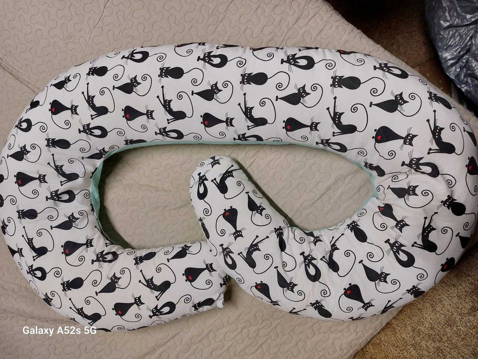 Kokon i rogal do karmienia