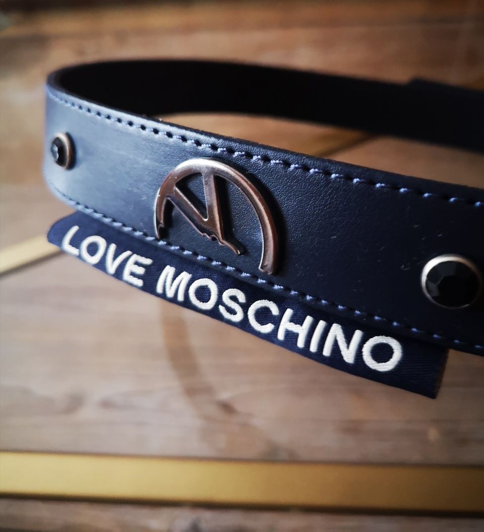 Pasek Love Moschino