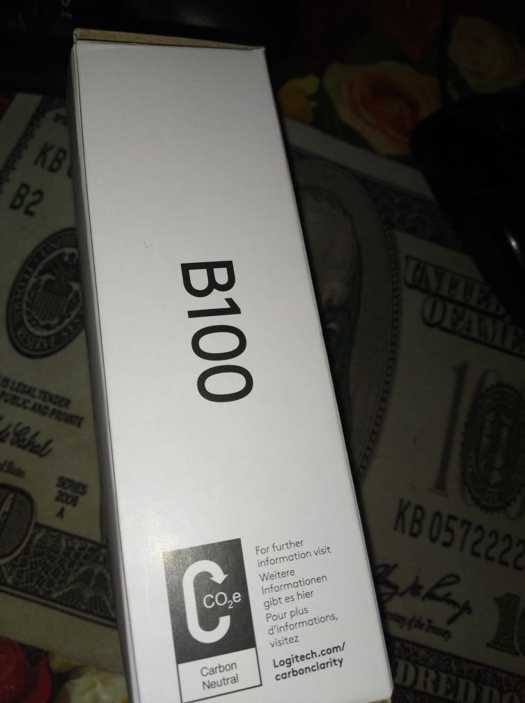 Мишка Logitech B 100