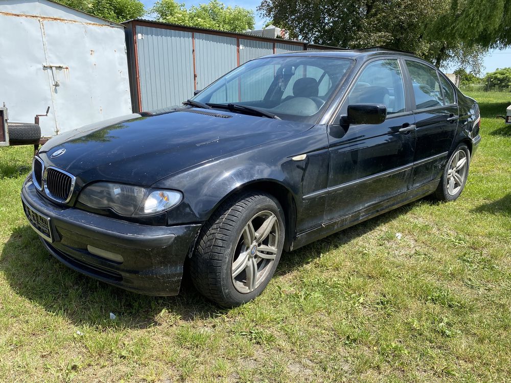 BMW E46 318d na części (lampy drzwi klapa maska zderzak)