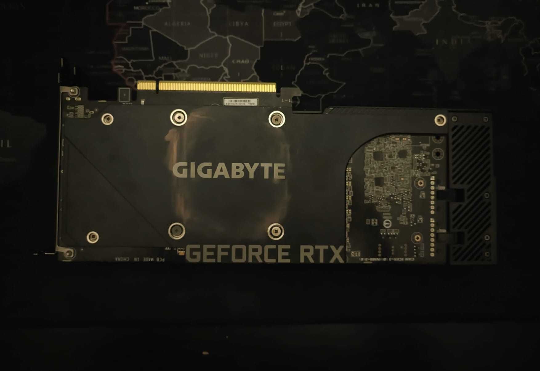 Placa Gráfica Gigabyte RTX 3080 - Turbo Edition