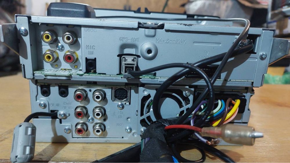 Автомагнітола KENWOOD DNX 521 DAB