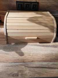 Chlebak jednoczęściowy Ikea MAGASIN odcienie brązu i beżu drewno
