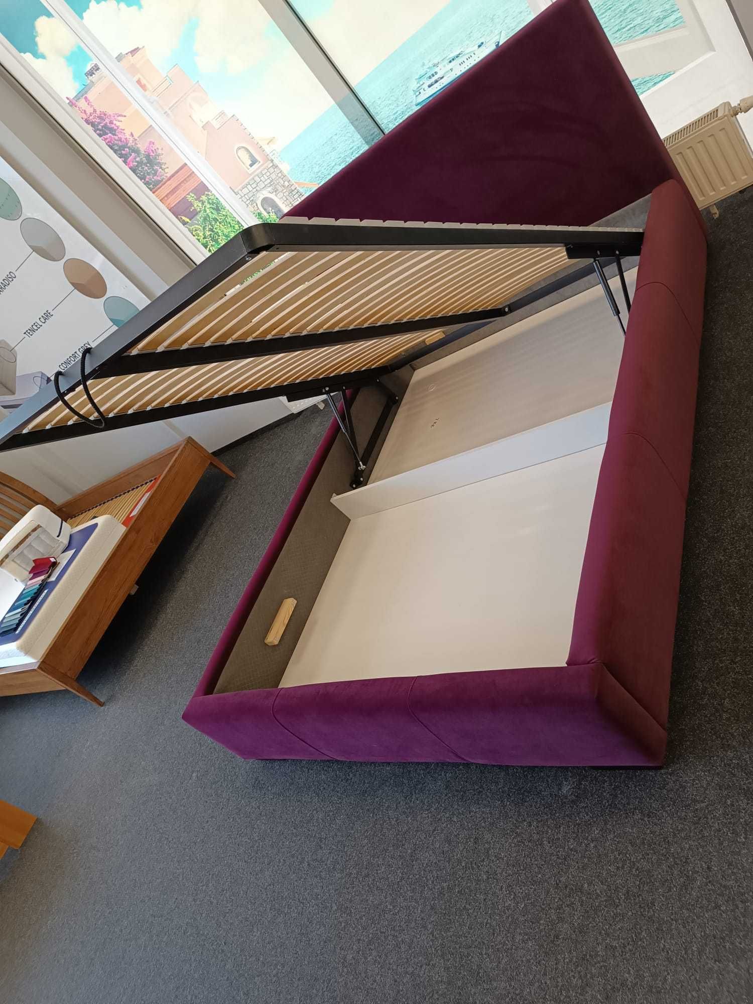 Piękne łóżko tapicerowane z pojemnikiem 140x200, kolor ciemny fiolet
