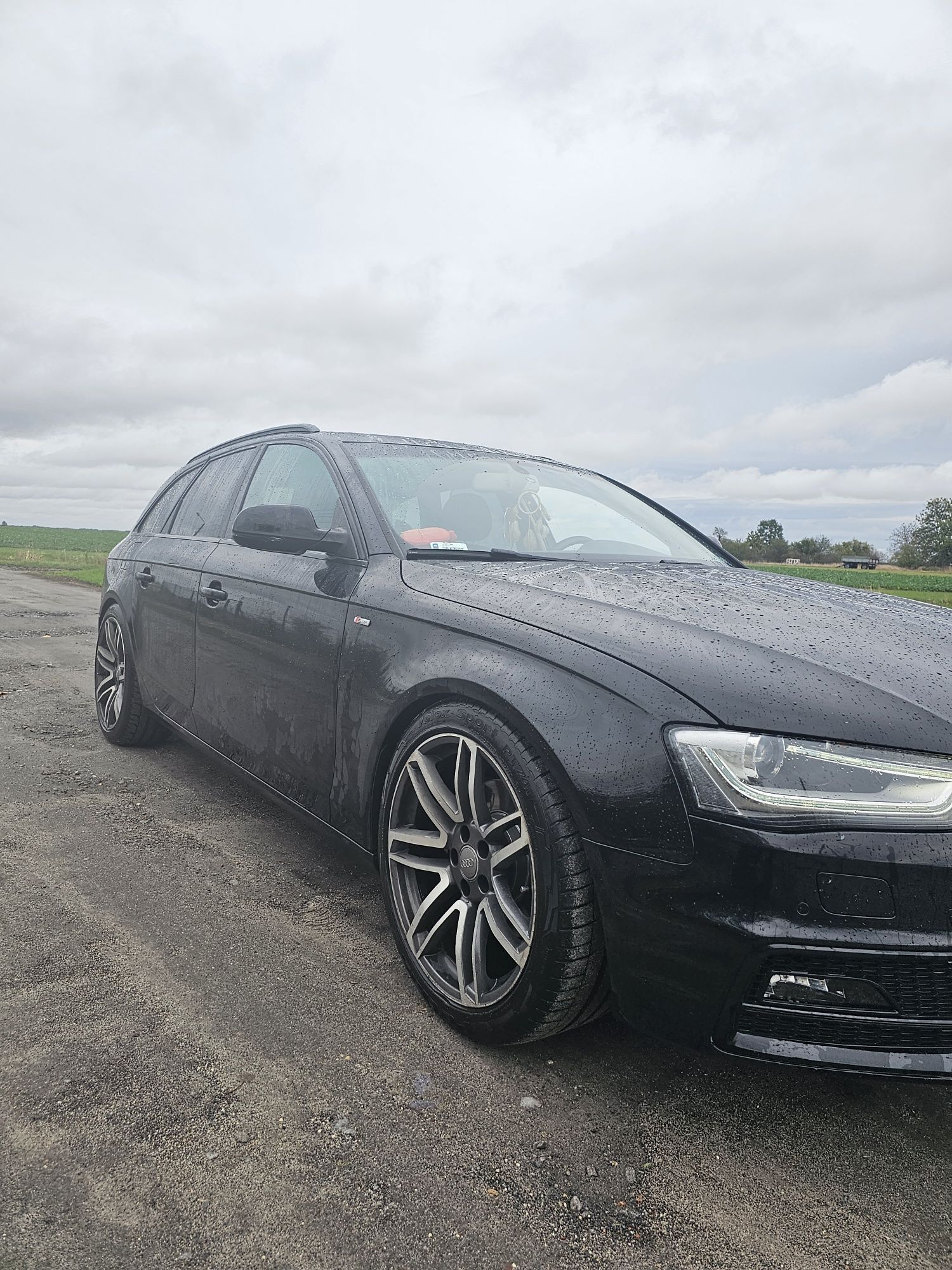 Audi a4b8  led*panorama*lift