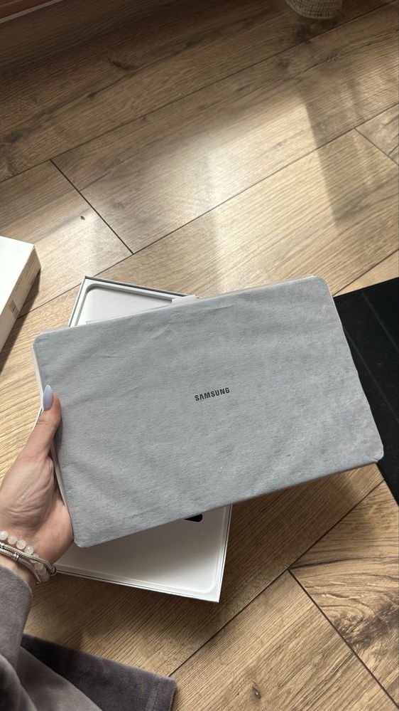 Планшет Samsung Galaxy Tab S7 FE (магнітний чохол у подарунок)