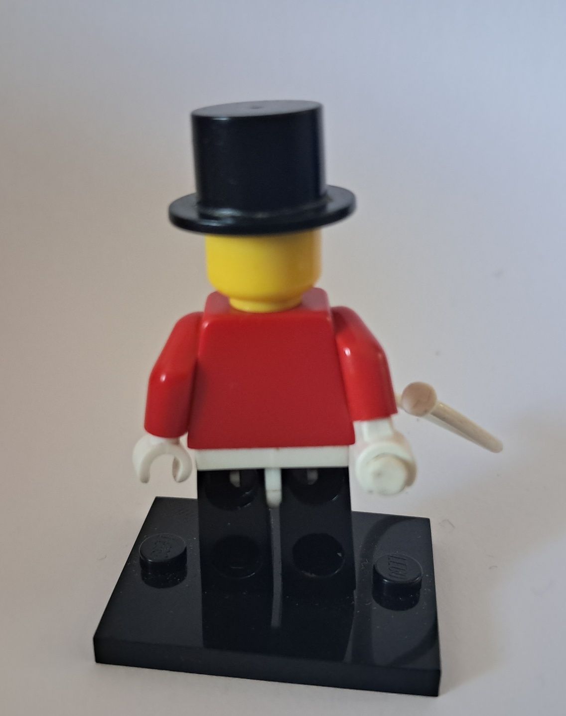 Lego minifigurka seria 2 col02-3 Circus Ringmaster