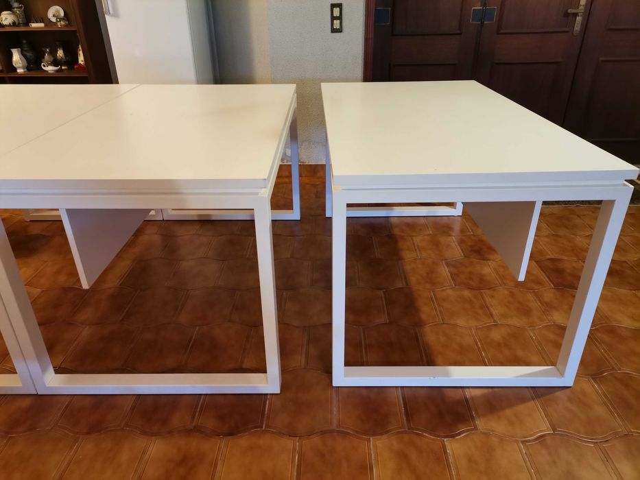 Secretária escritório com bloco de gavetas