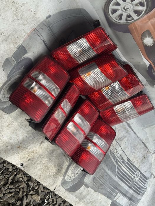 Задній стоп фонарь Caddy кадді кадди каді кади