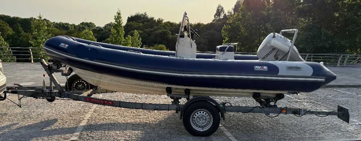 Barco Semi-Rigido Avon 5,60
