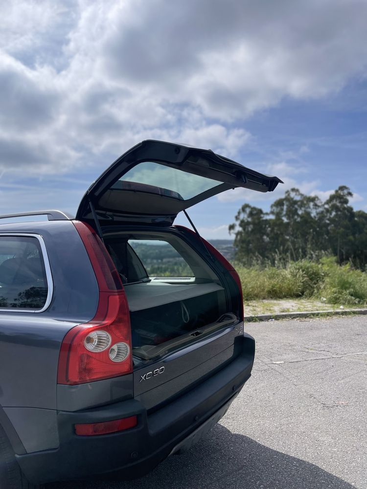 Volvo XC90 - ano 2005
