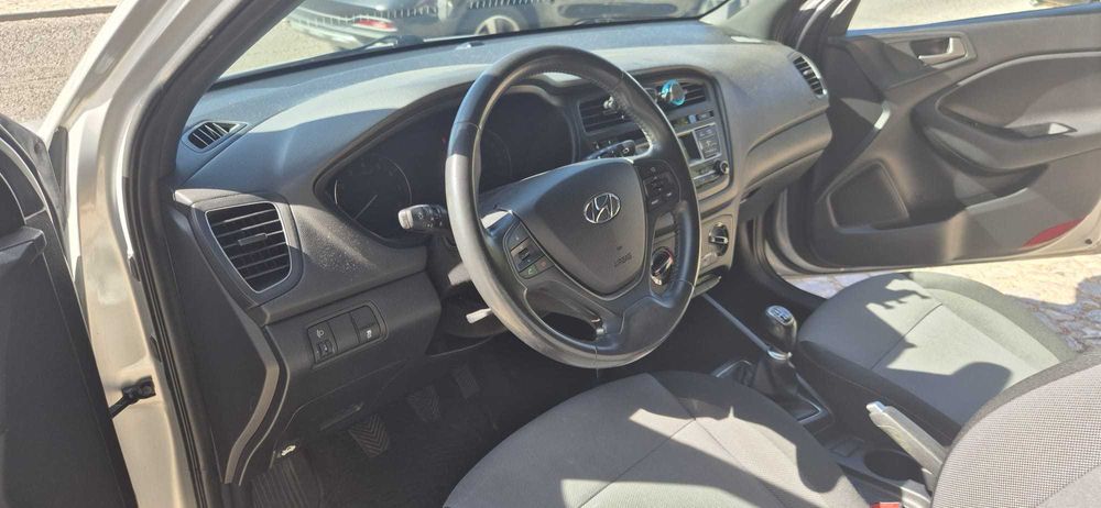 Hyundai i20 1.2 Access + Bluetooth