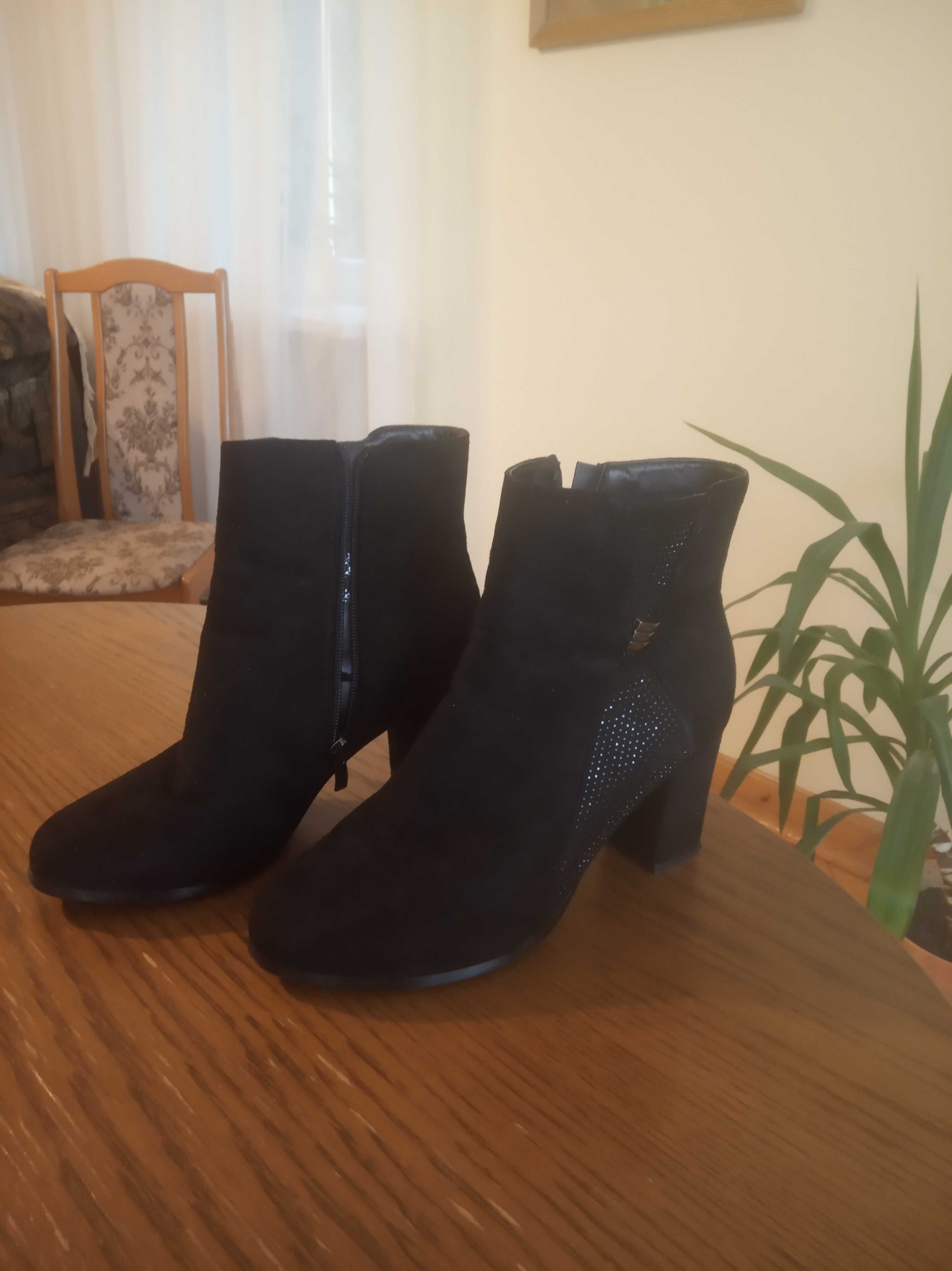 Buty botki na obcasie, jak NOWE r. 38