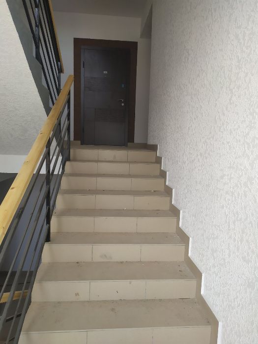 Продається,  Центр міста, 3-кімнатна, Княгинен