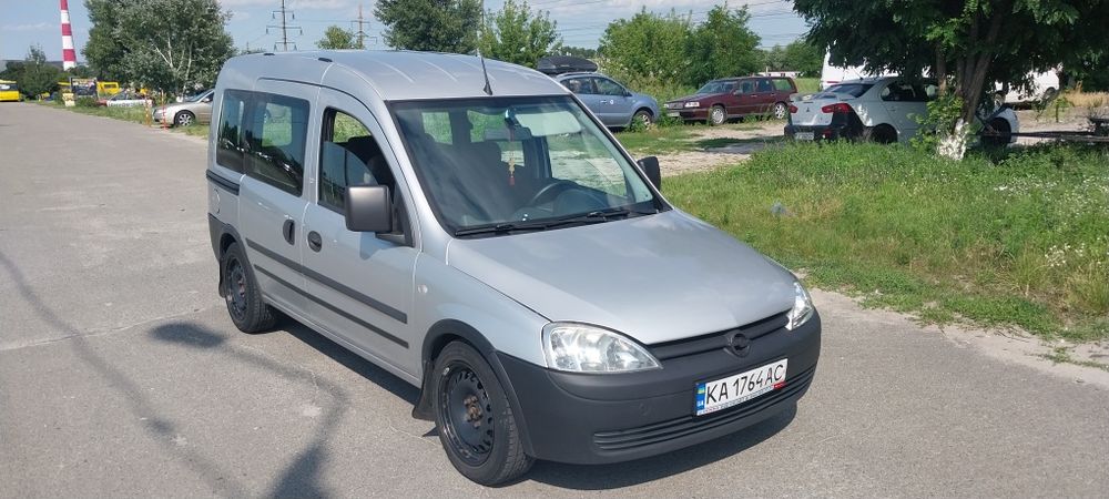 Opel combo 1.9 cdti