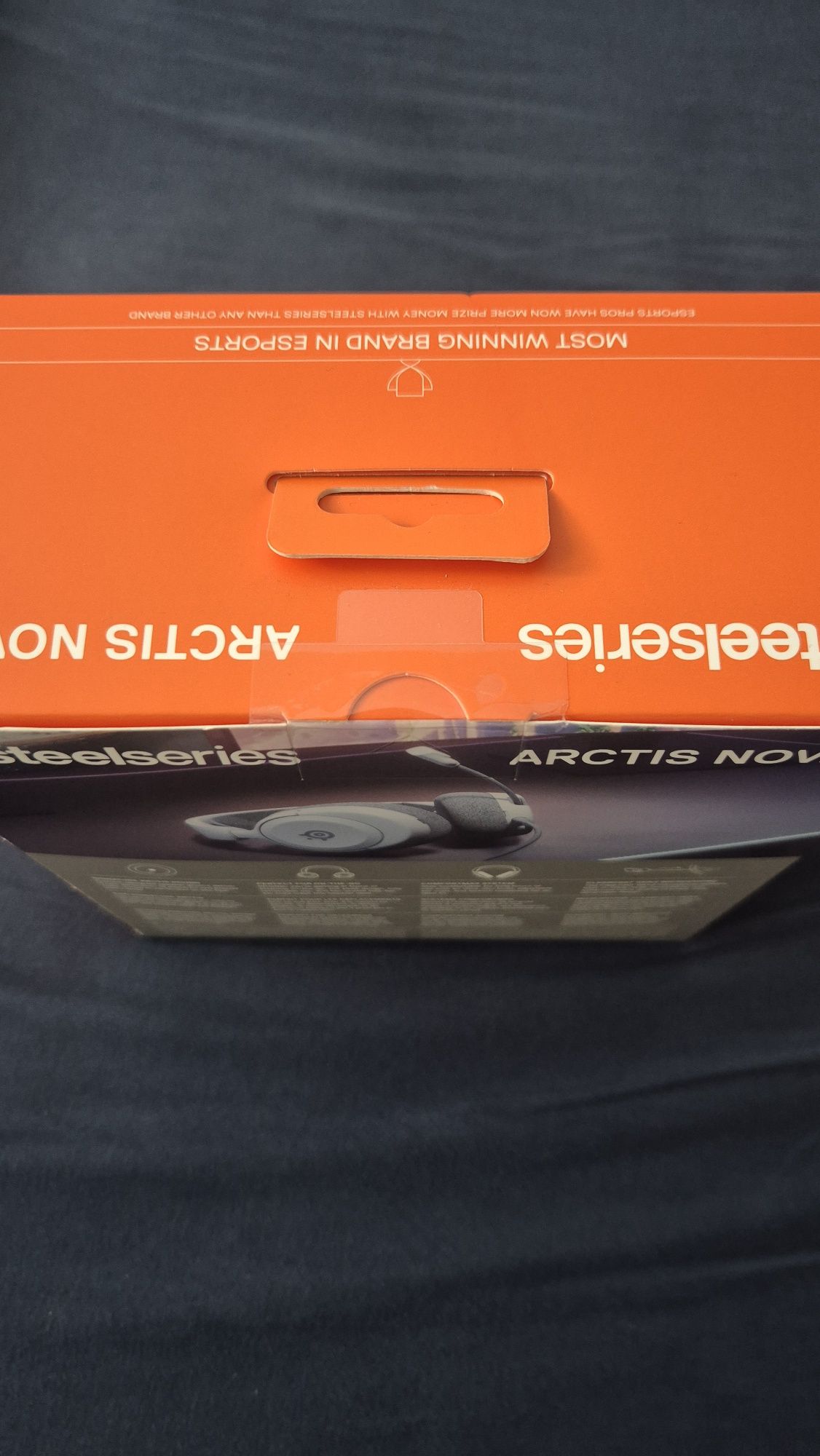 Nowe sluchawki steelseries arctis nova 1