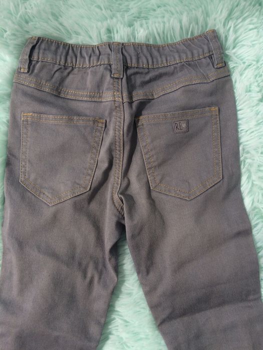 Spodnie jeansowe miękkie szare Reserved r.110