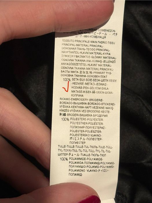 Jedwab Intimissimi jedwabna halka koszula nocna czarna seksowna basic