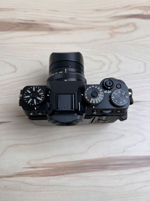 Fujifilm X-T5 (Preto)