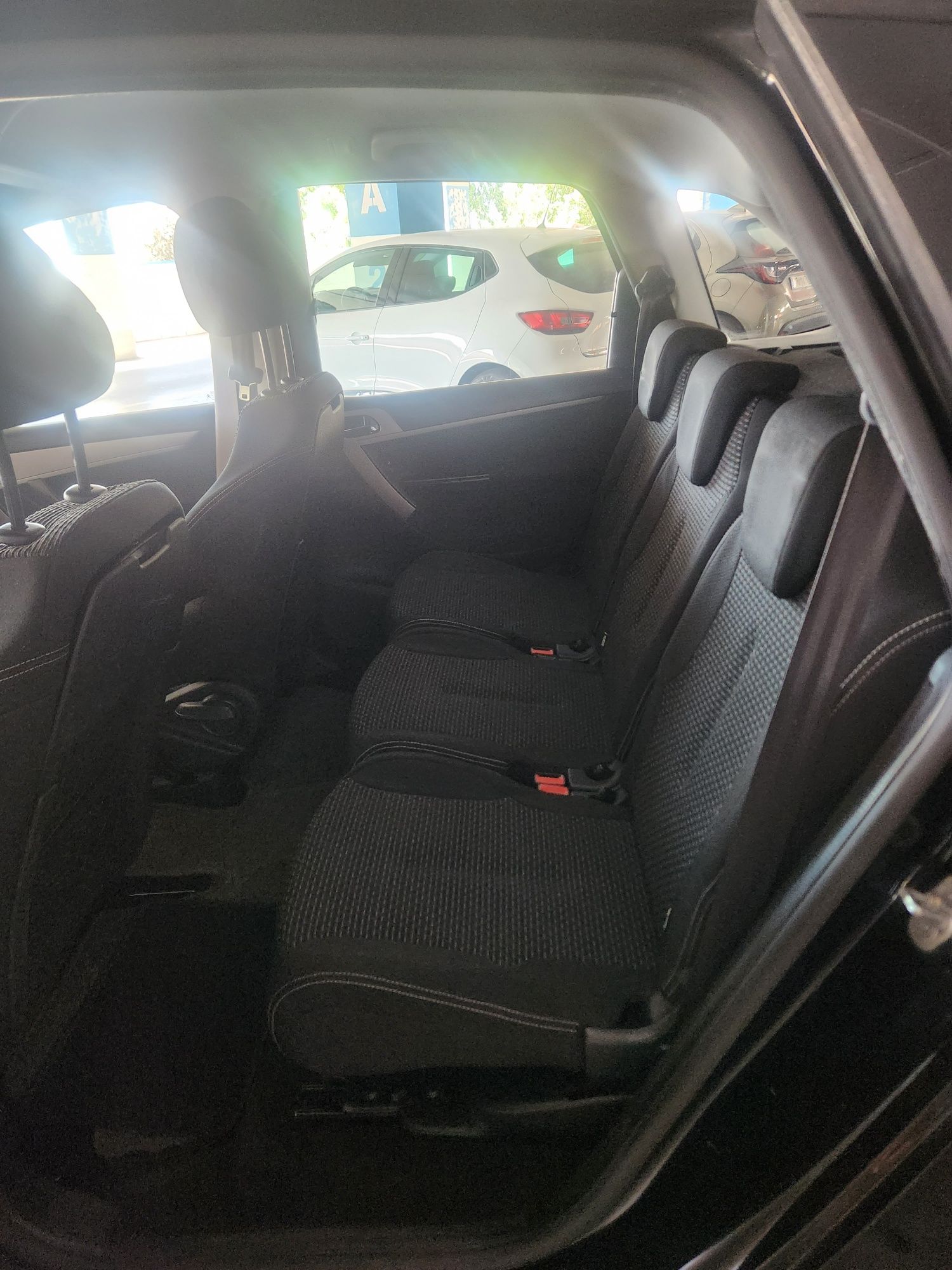 C4 Picasso ano 2010 só 200.000 km automática como nova Aceito retoma