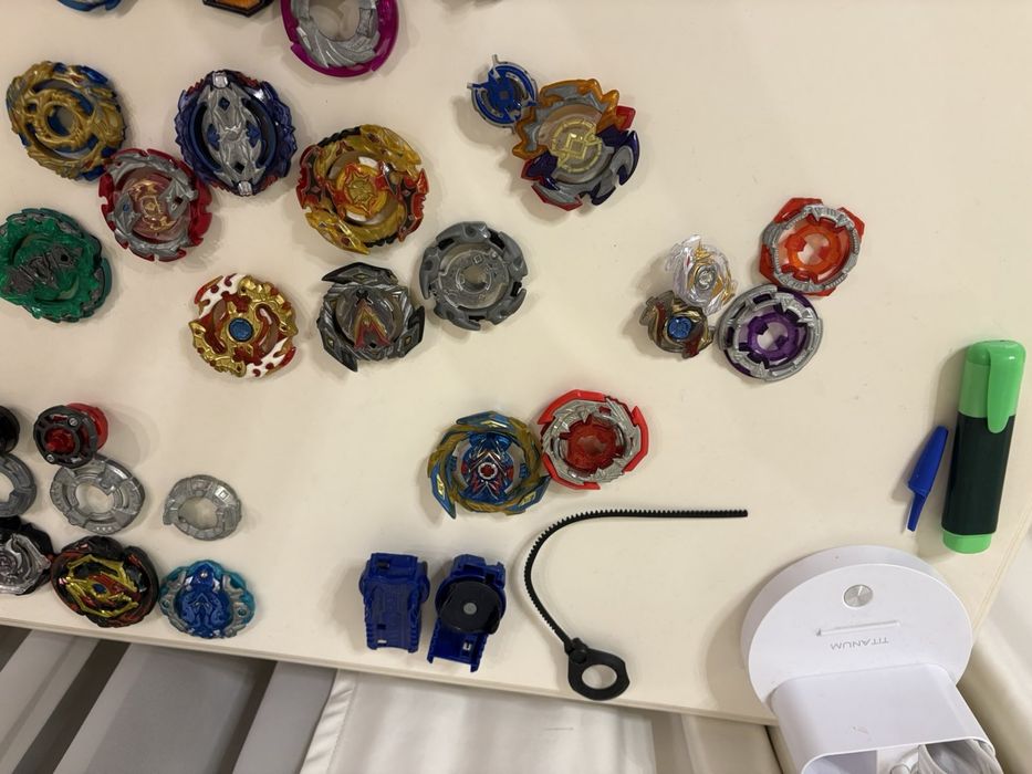 Бейблейды (писать в лс)