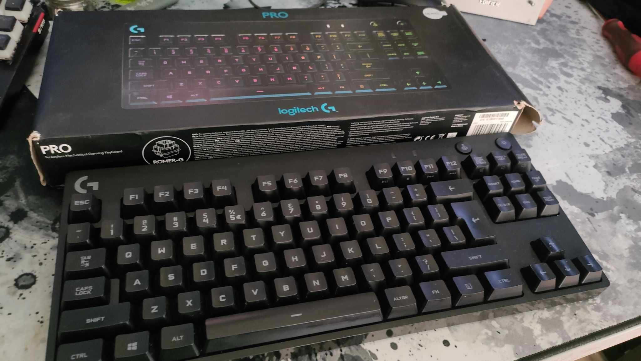 Klawiatura Logitech G Pro  Romer-G