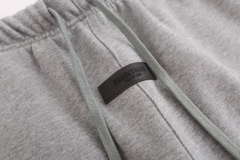 Штани Essentials