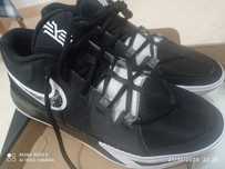 Nike Flytrap VI pretos