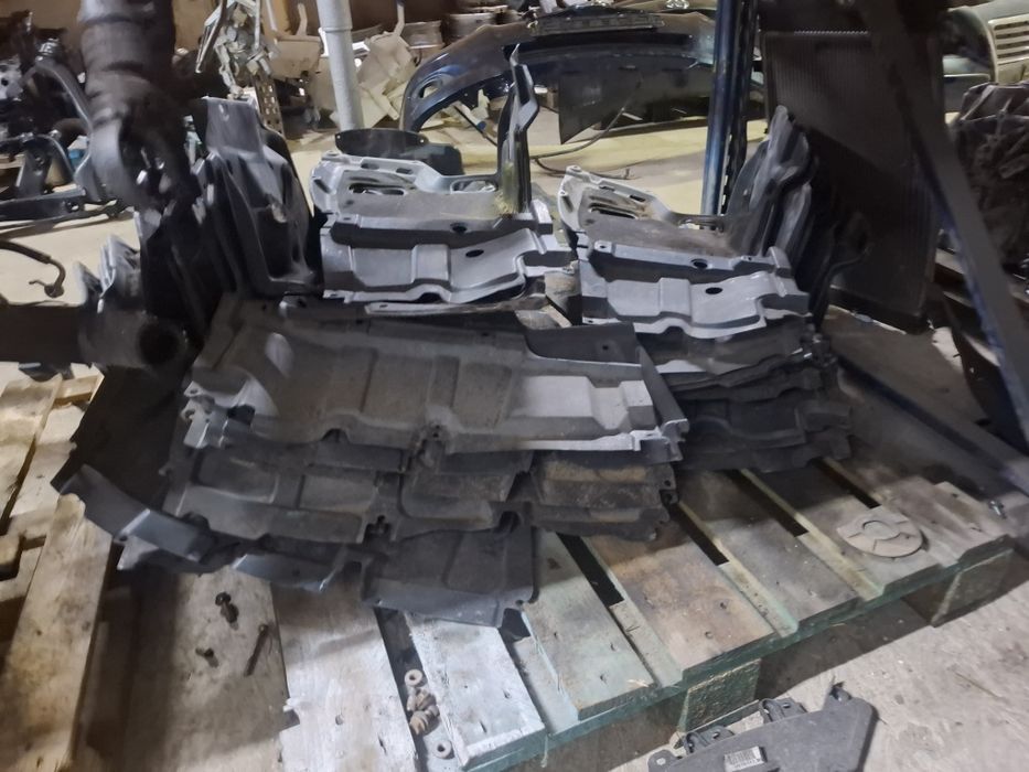 Toyota avensis ii t25 захист двигуна під двигун