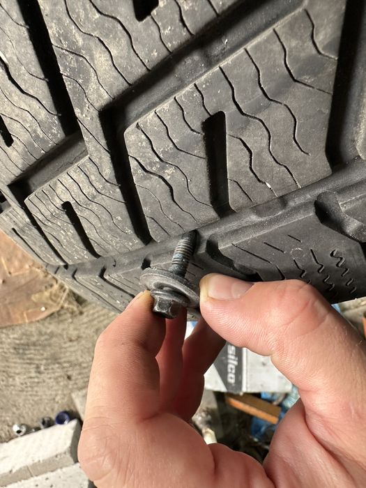 Диски dotz  з резиною 5 120 r16  на бус t5 gislaved 215 65 16 c