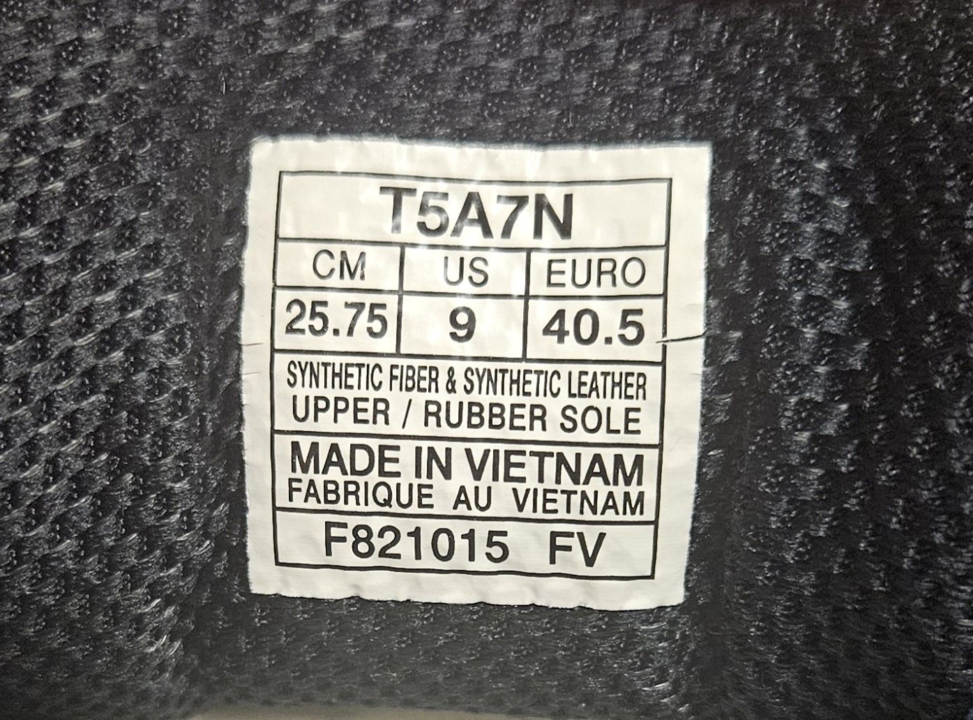 Кросівки бігові ASICS GT-1000 4