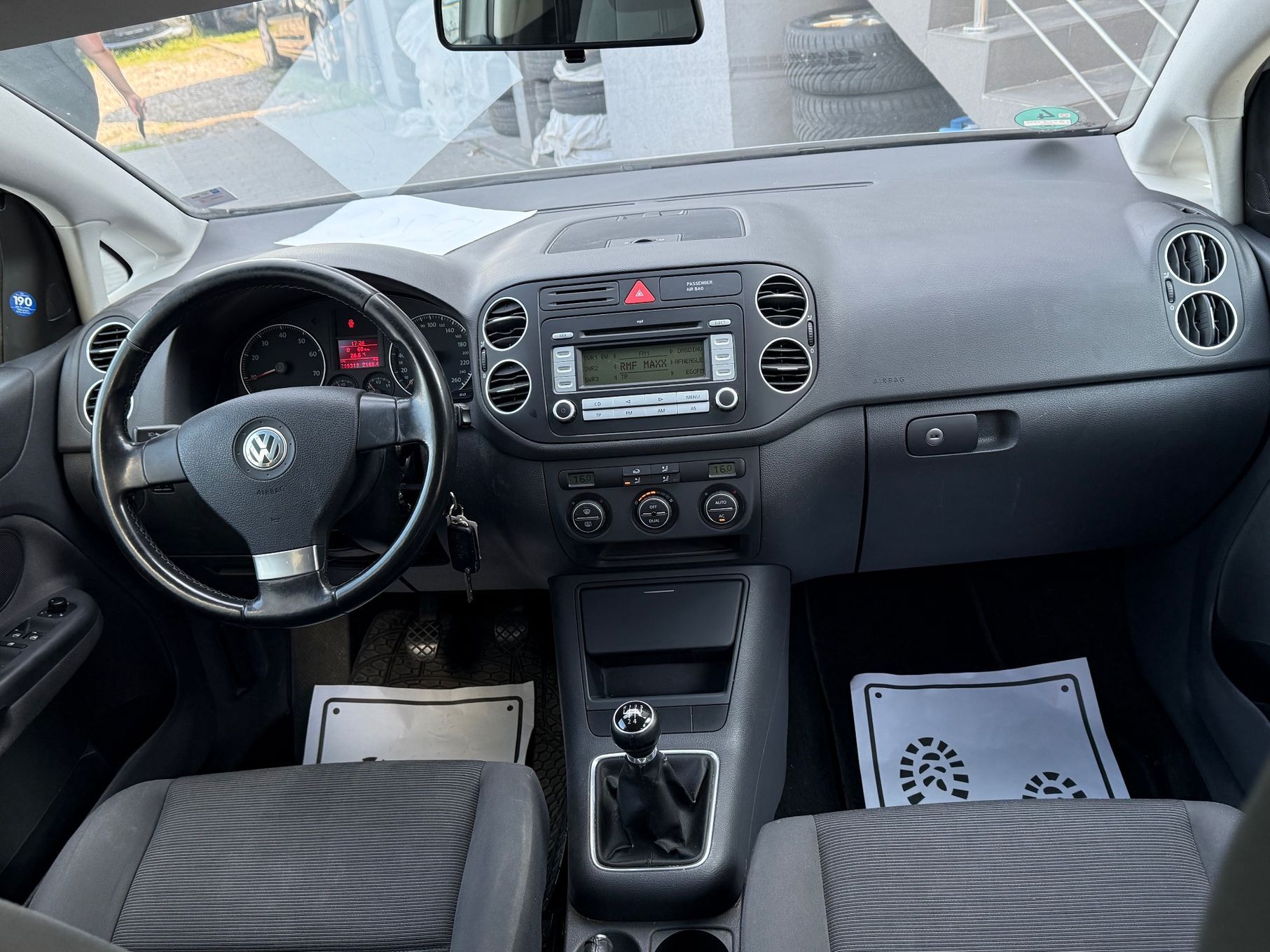 Volkswagen Golf Plus 1.6i MPI 102km benzynka klimatronik zobacz warto 2008r