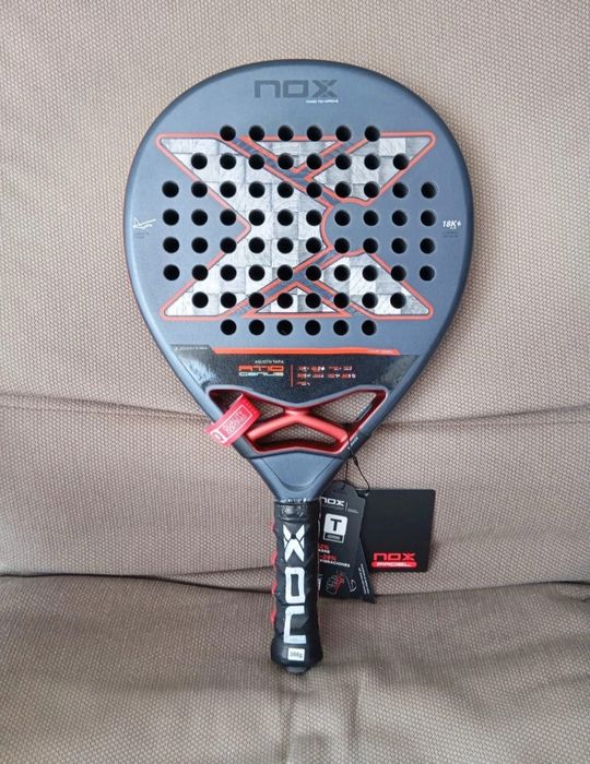 Raquete de padel Nox AT10 Tapia