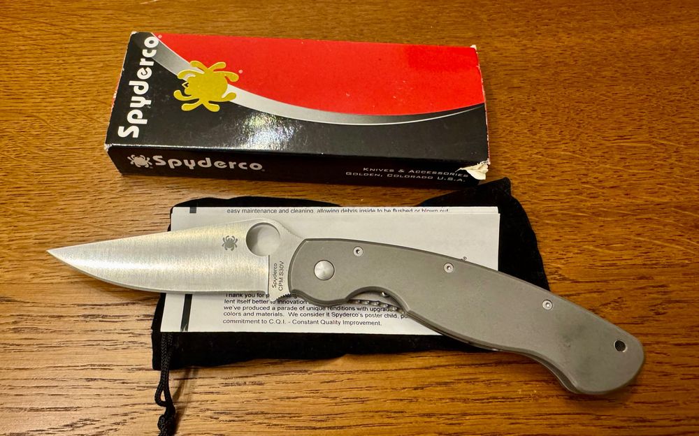 Spyderco military TI
