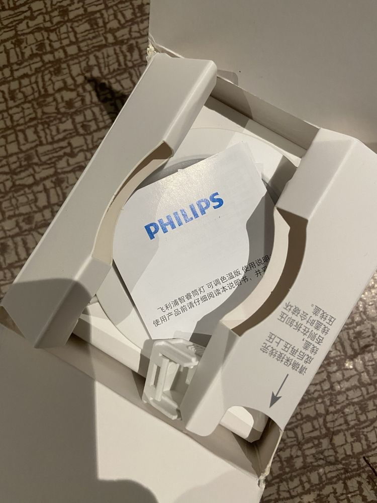 Philips smart лампа